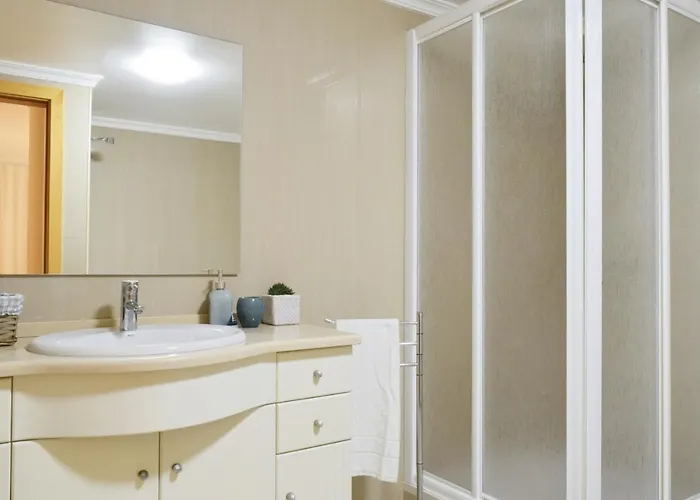 Lejlighed Beach, A In Madeira Machico (Madeira)