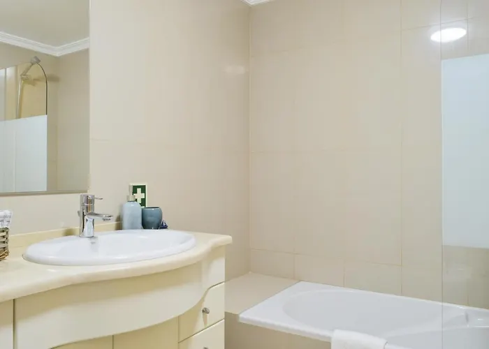 Beach, A In Madeira Apartmán *